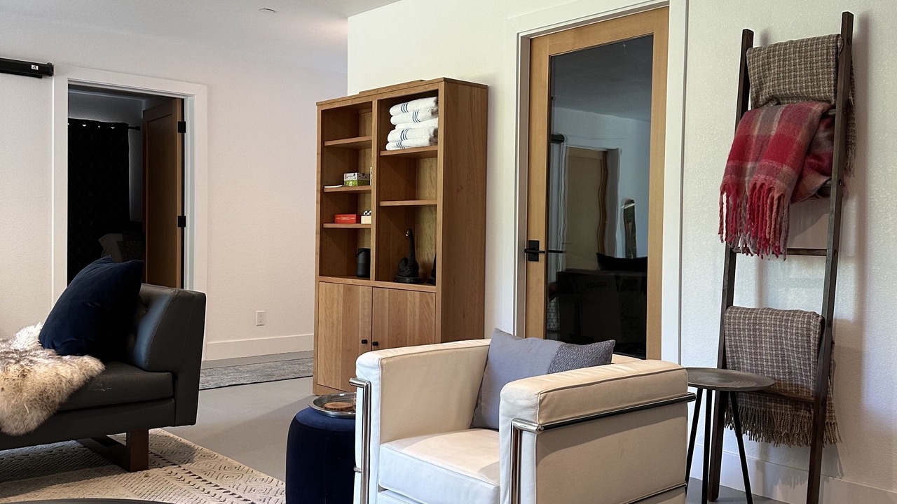 Photo of Others in Freestone