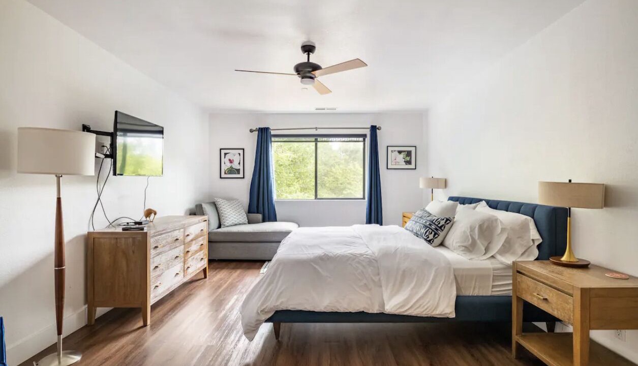 Photo of Others in Freestone