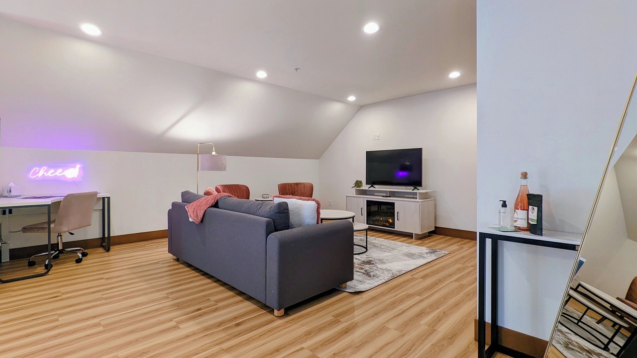 Photo of Livingroom in Newberg