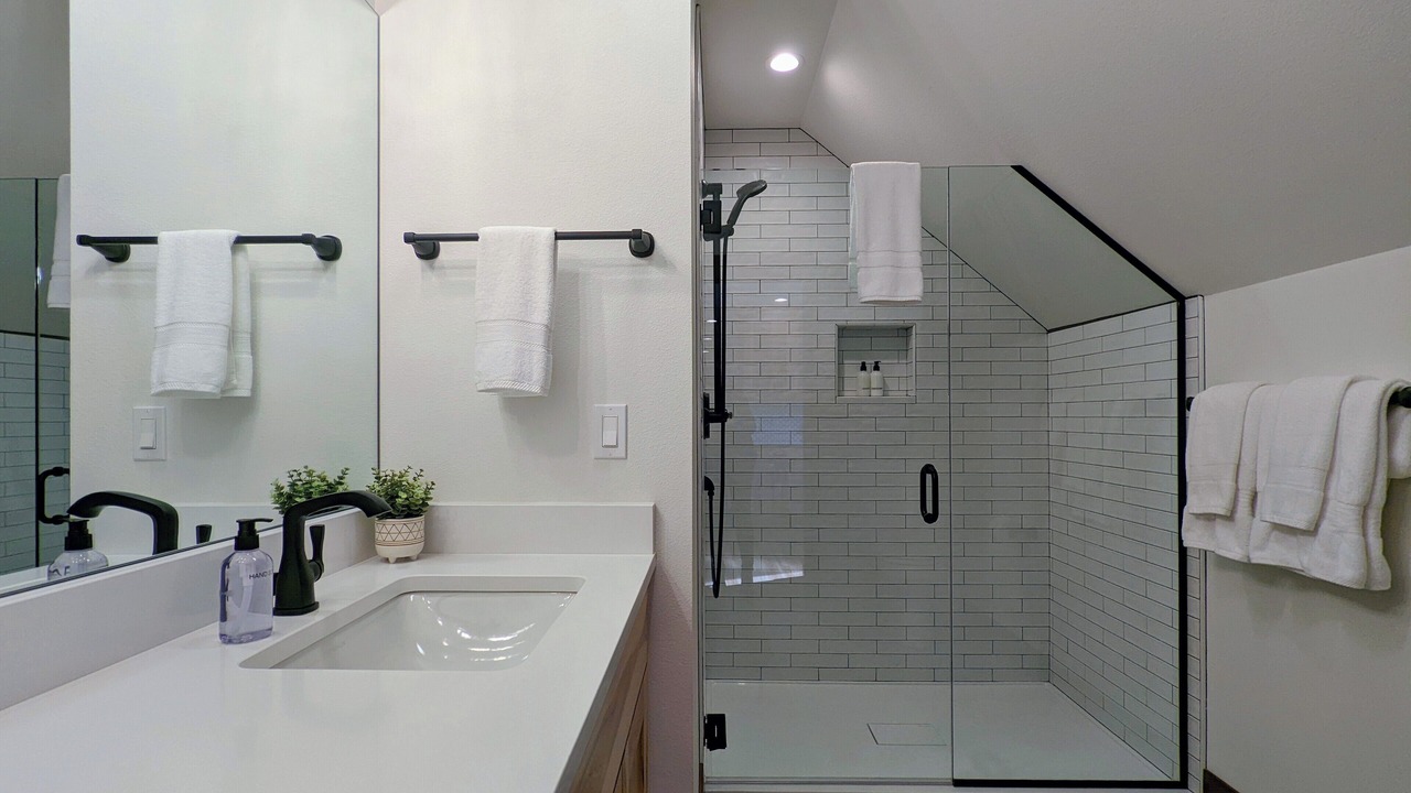 Photo of Bathroom in Newberg