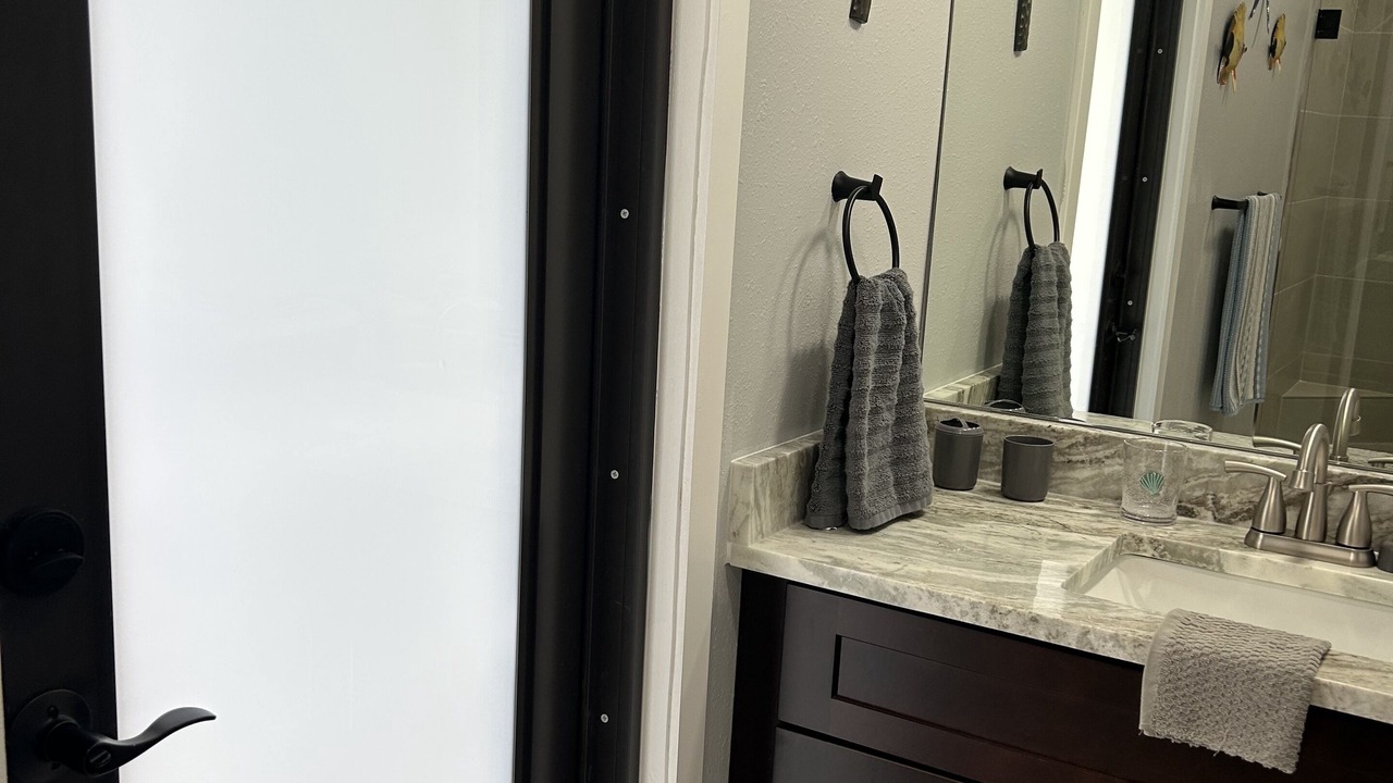 Photo of Bathroom in Gulf Cove