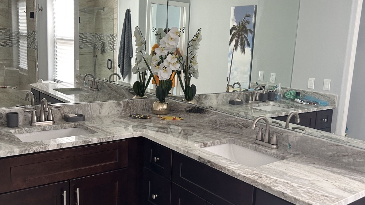 Photo of Bathroom in Gulf Cove