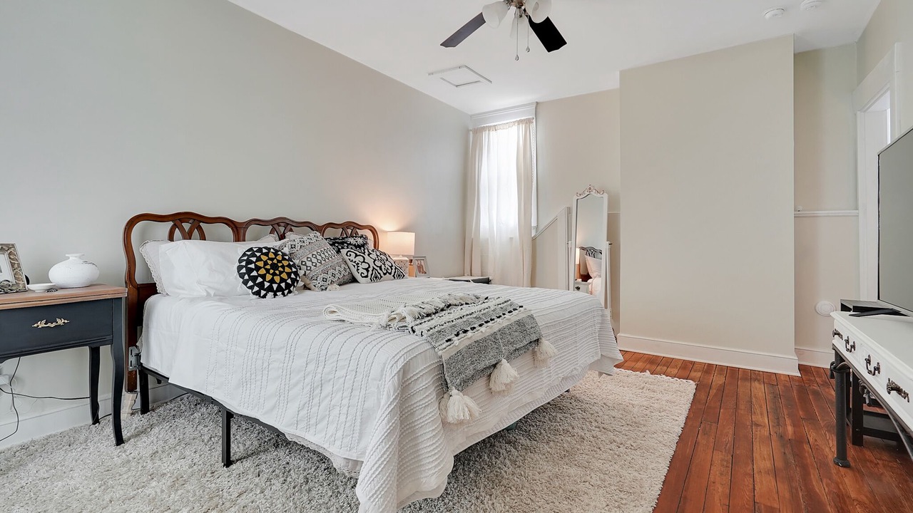 Photo of Bedroom in Smoketown Jackson