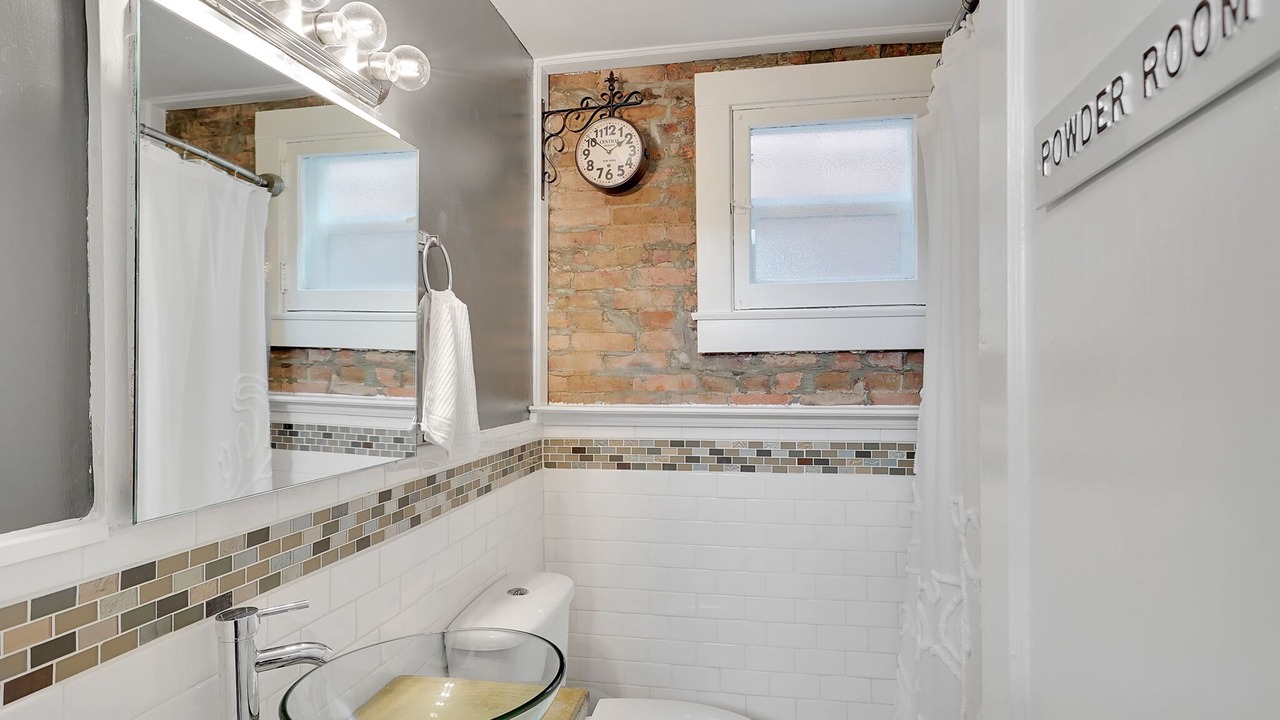 Photo of Bathroom in Smoketown Jackson