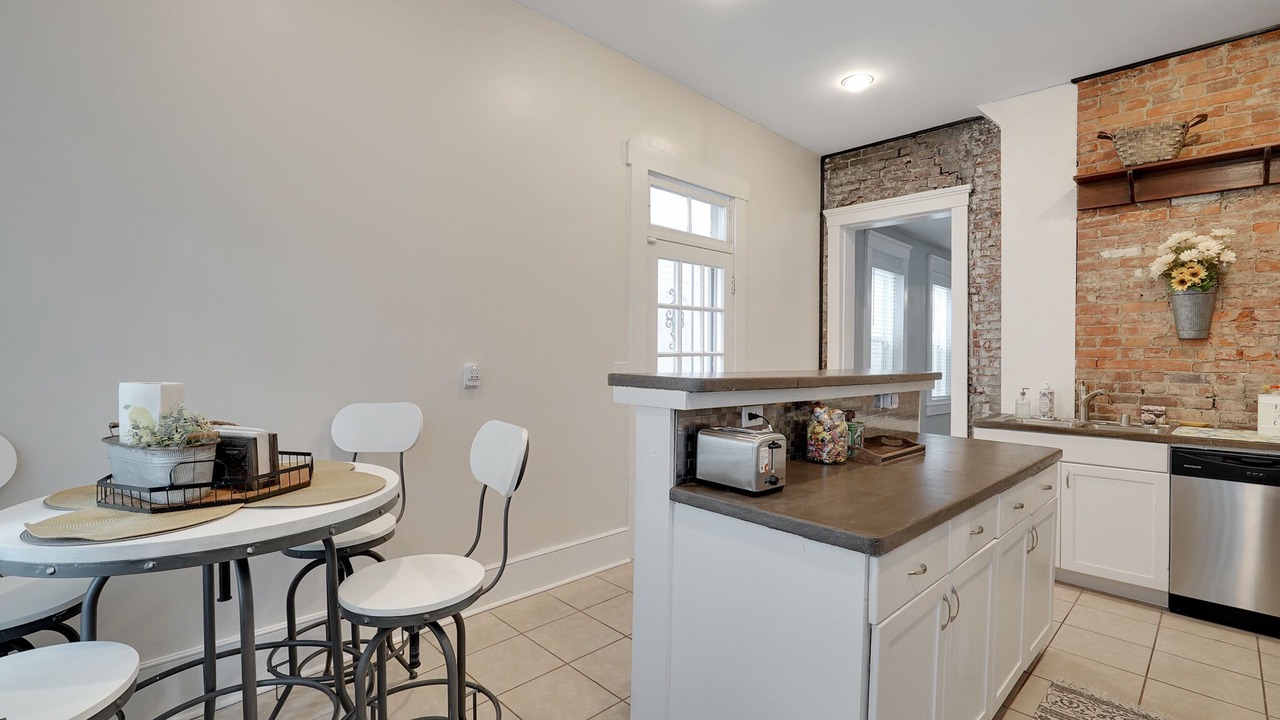 Photo of Kitchen in Smoketown Jackson