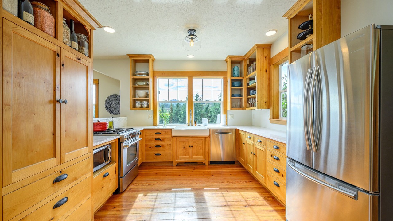 Photo of Others in Carlton