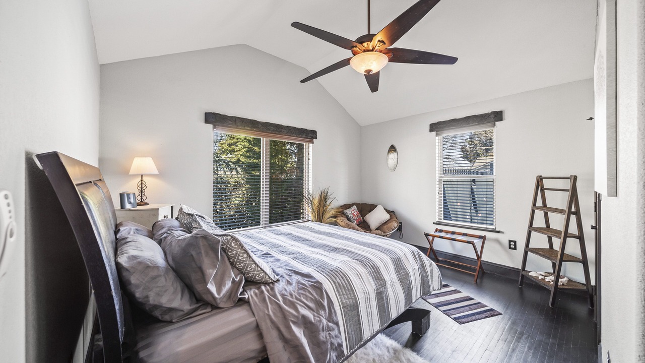 Photo of Bedroom in Turner Park
