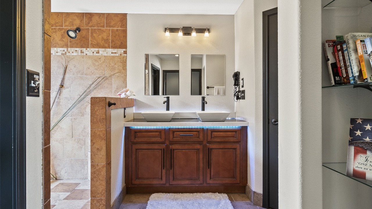 Photo of Bathroom in Turner Park