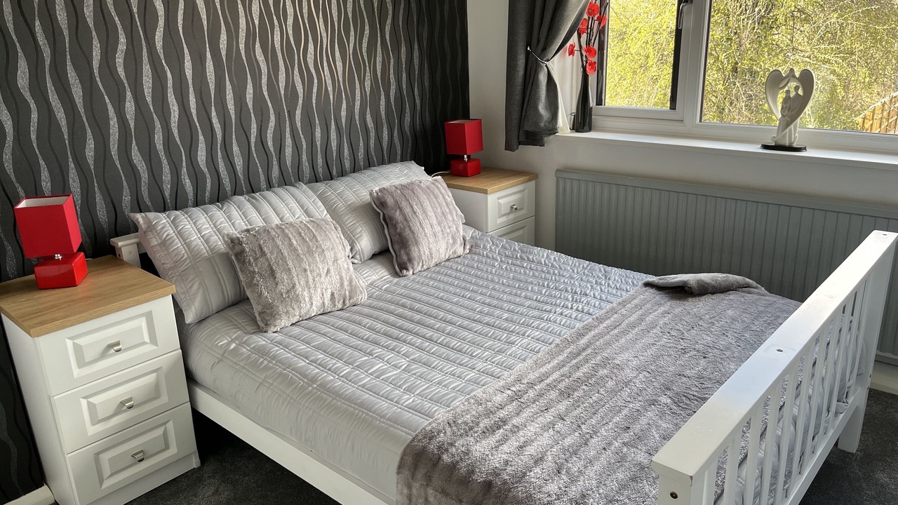 Photo of Bedroom in Burton on Trent