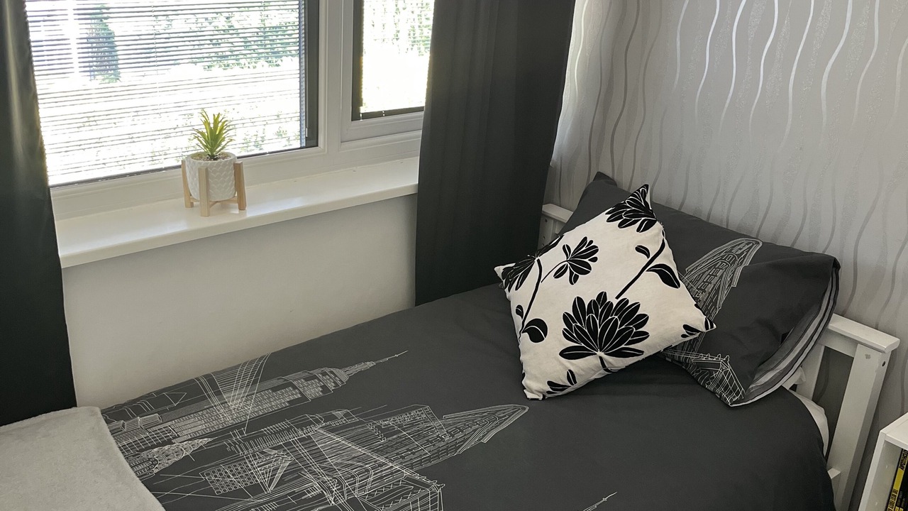 Photo of Bedroom in Burton on Trent