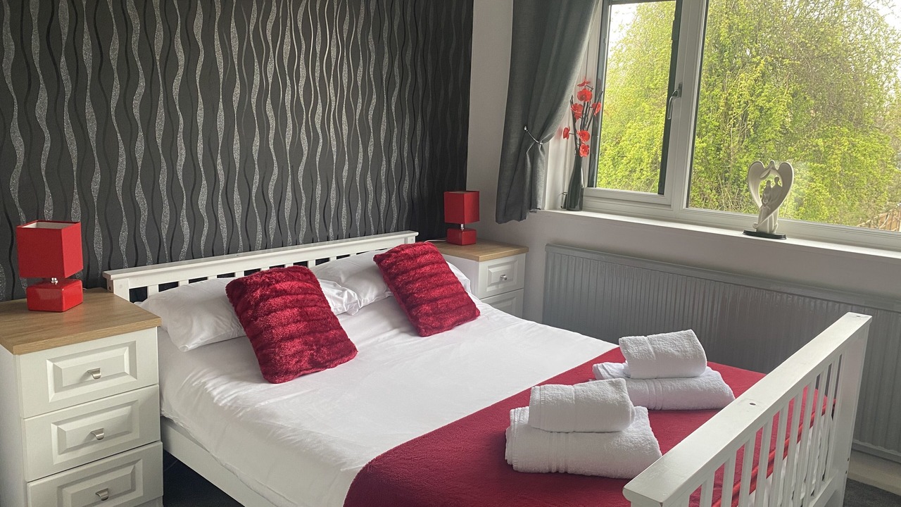 Photo of Bedroom in Burton on Trent