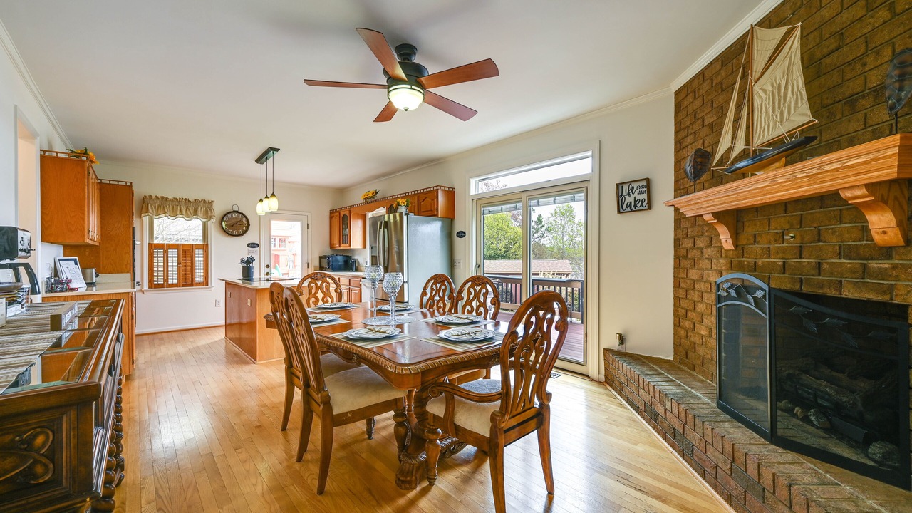 Photo of Livingroom in Roanoke Rapids