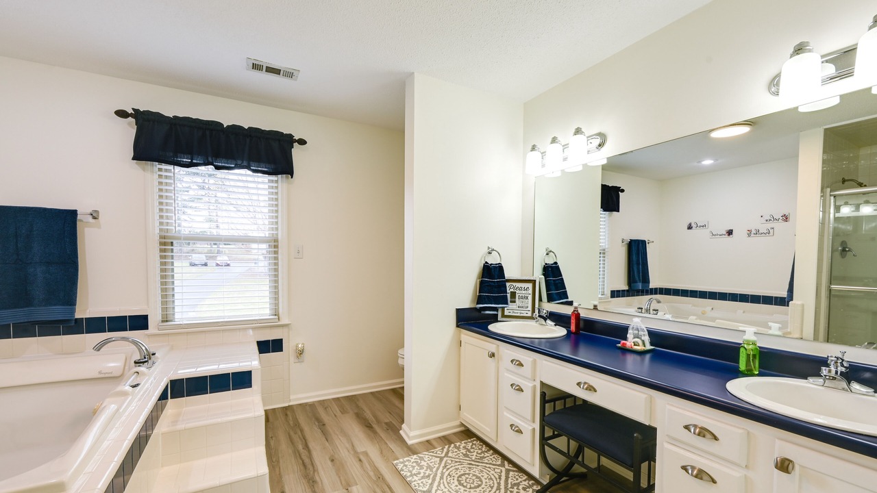 Photo of Bathroom in Roanoke Rapids