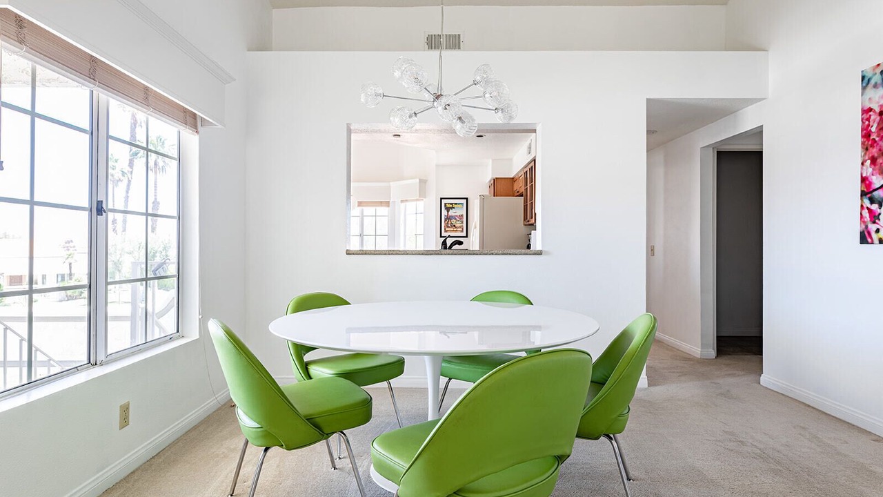 Photo of Livingroom in Palm Desert