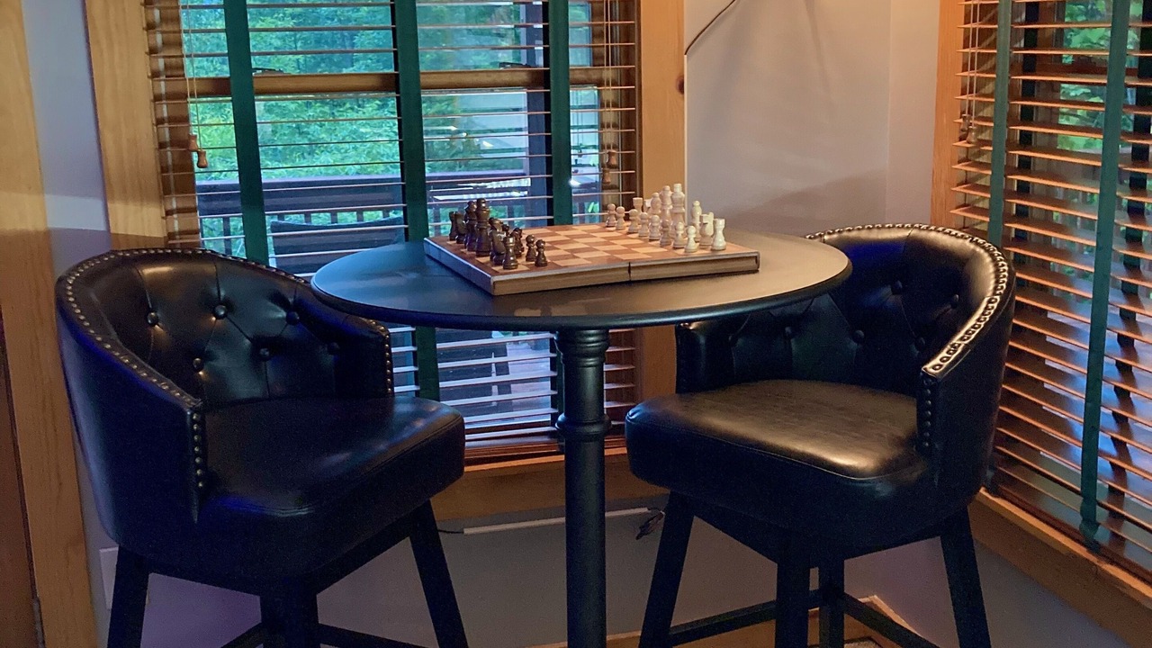 Photo of Others in Aska