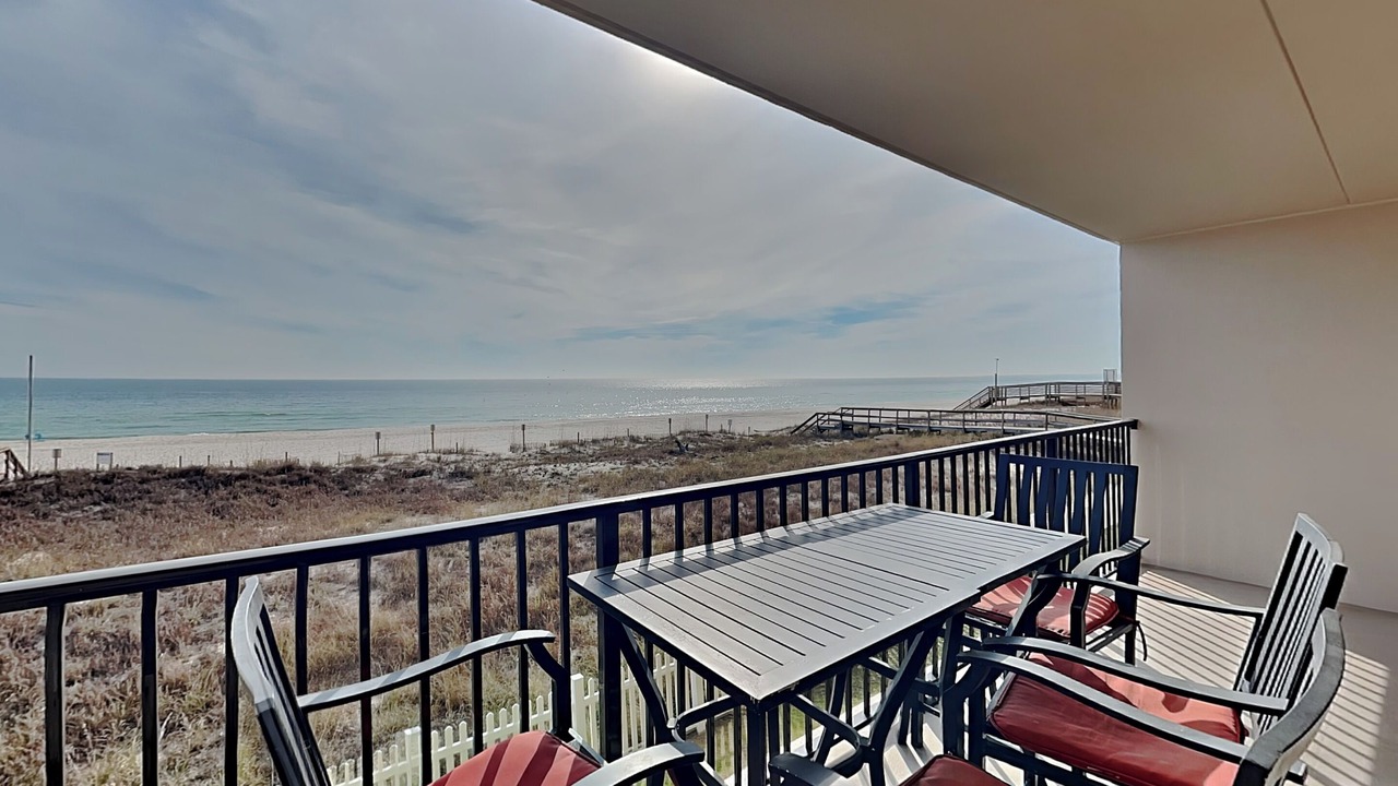 Photo of Patio Balcony in Ono Island