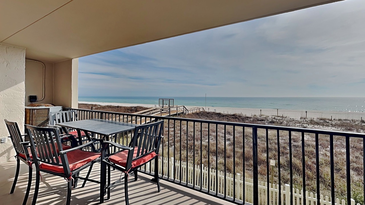 Photo of Patio Balcony in Ono Island