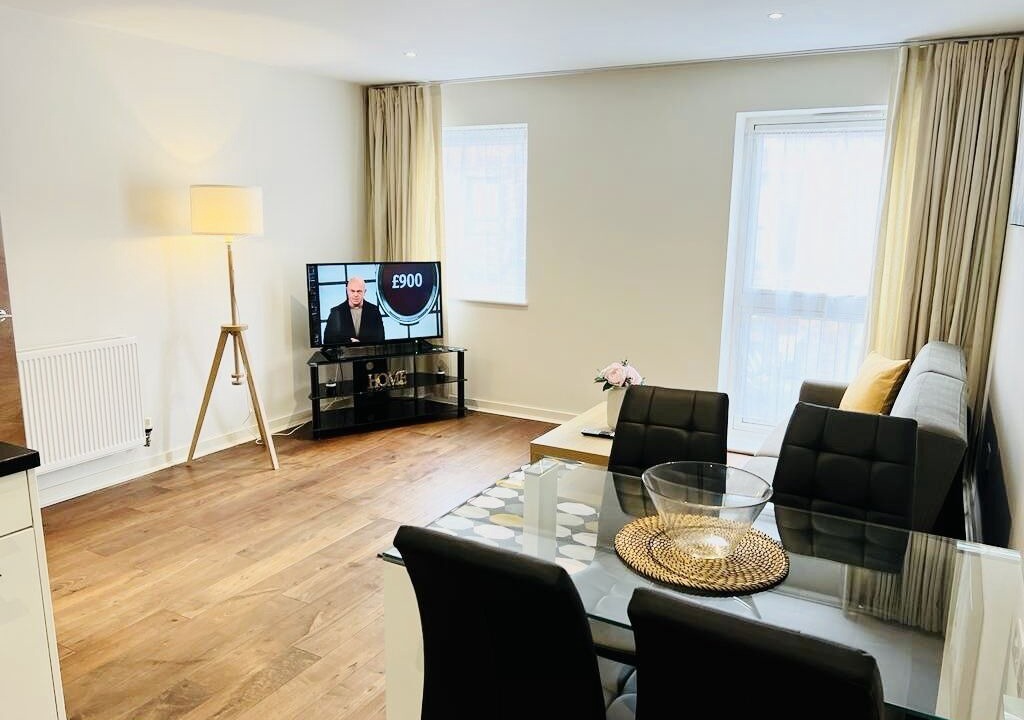 Photo of Livingroom in Canons