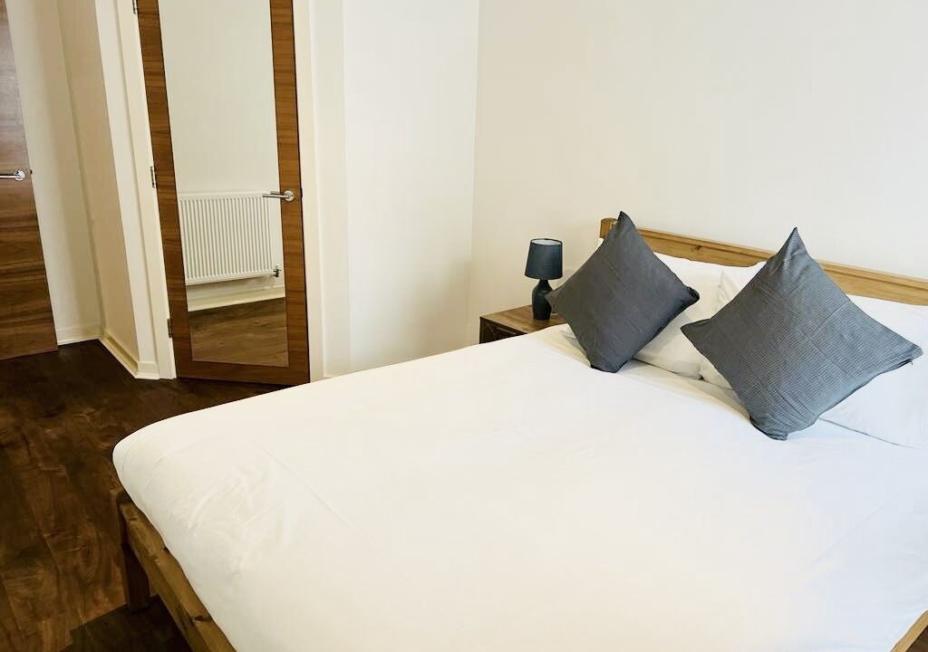 Photo of Bedroom in Canons