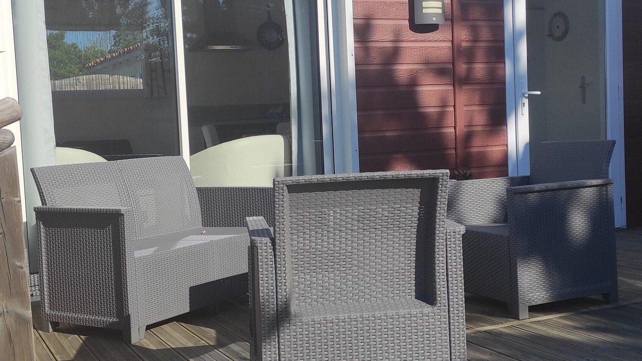 Photo of Patio Balcony in Brem Sur Mer