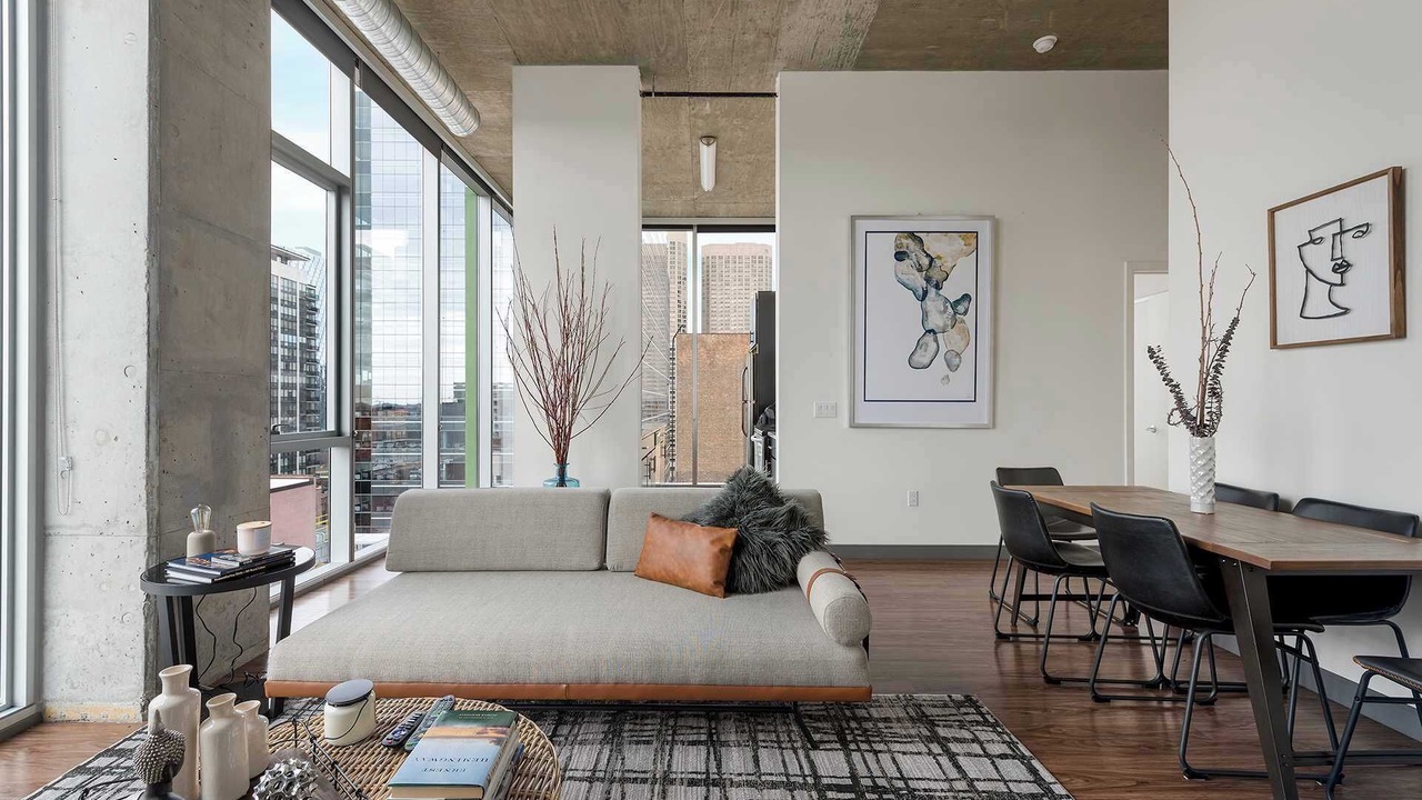 Photo of Livingroom in West Loop Gate