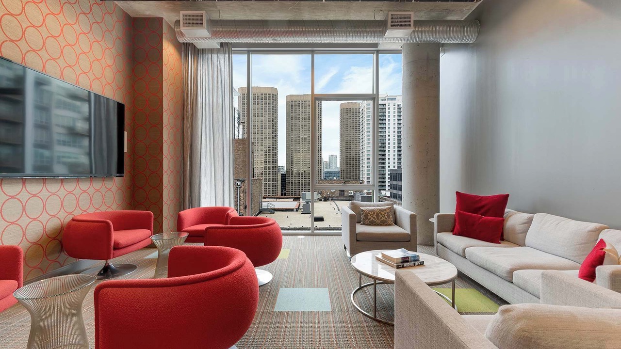 Photo of Livingroom in West Loop Gate