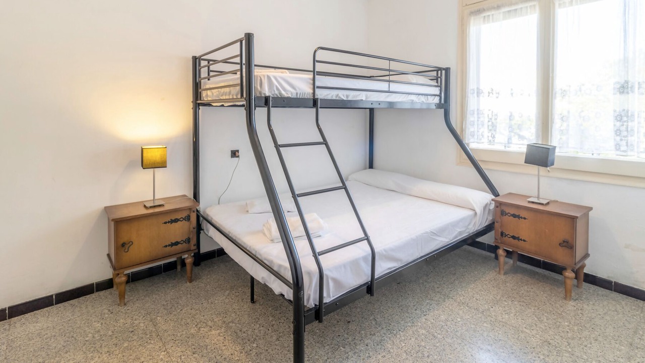 Photo of Bedroom in Llanca