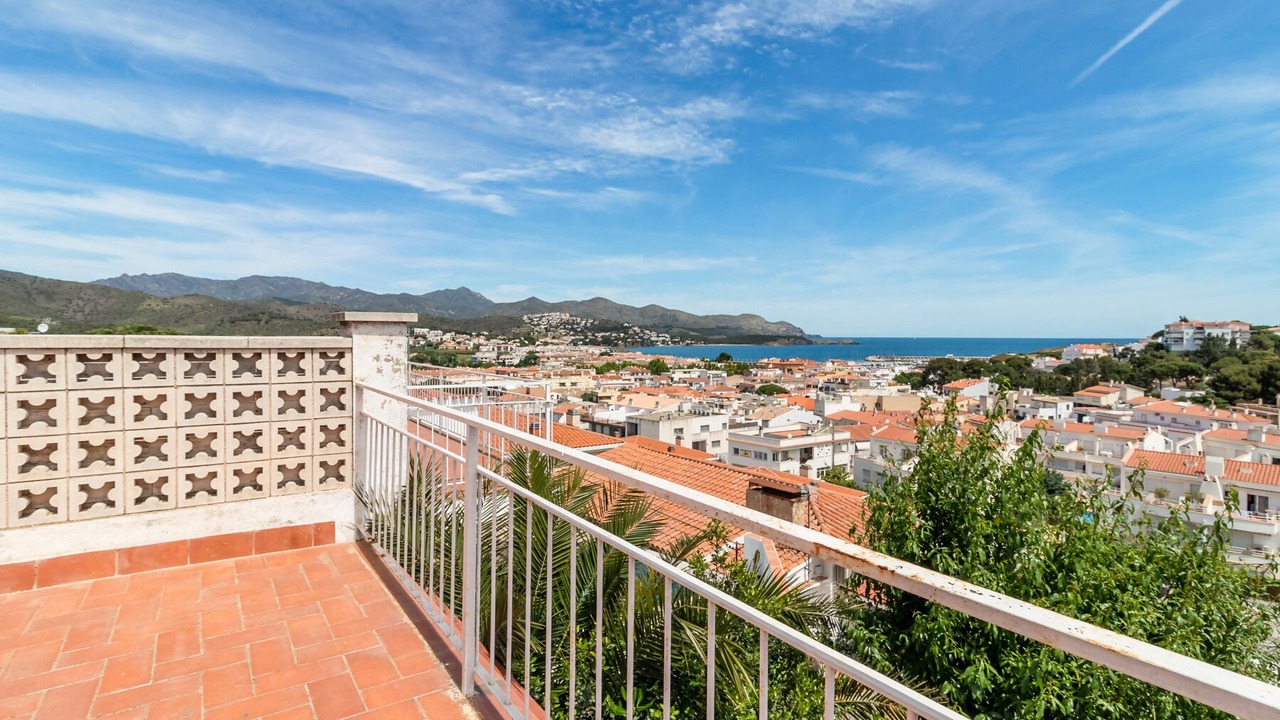 Photo of Outdoor in Llanca