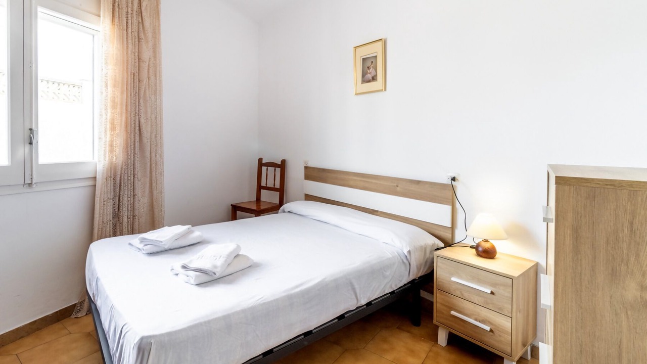 Photo of Bedroom in Llanca