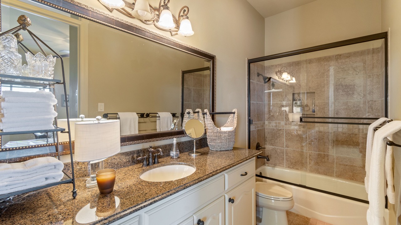 Photo of Bathroom in Tool