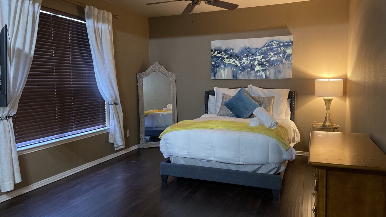 Photo of Bedroom in The Colony