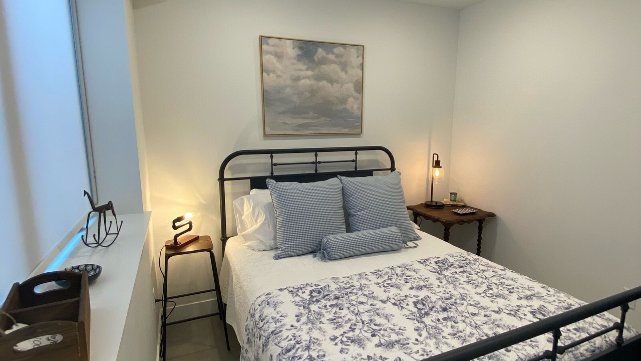 Photo of Bedroom in University District