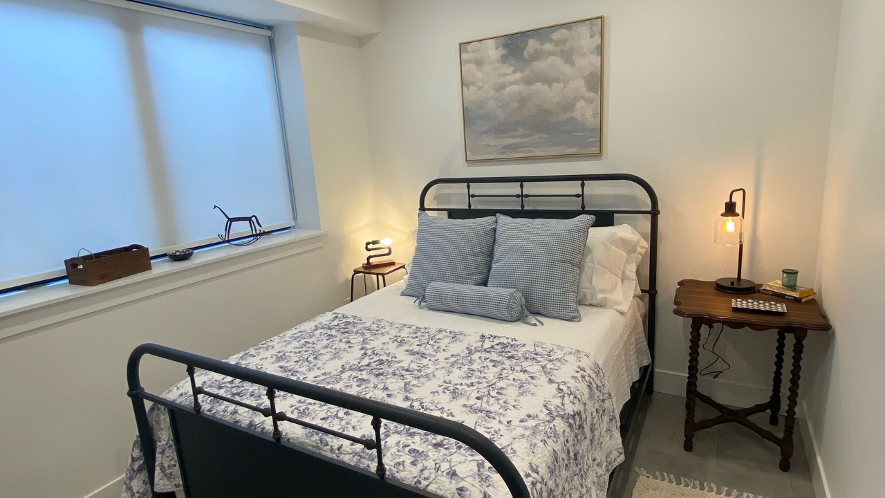 Photo of Bedroom in University District