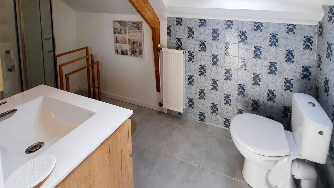 Photo of Bathroom in Allaire
