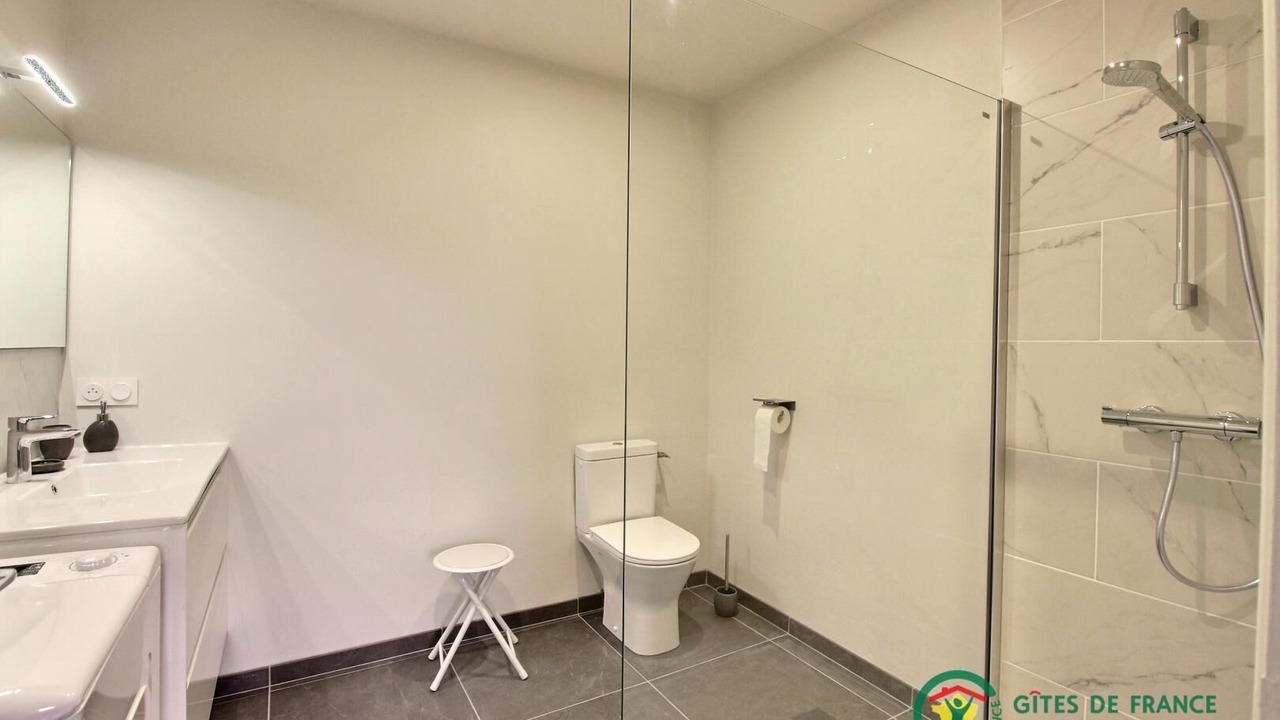 Photo of Bathroom in Arradon