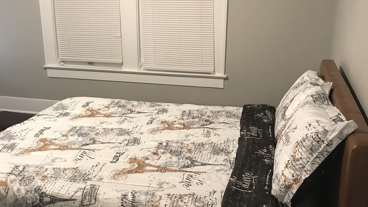 Photo of Bedroom in Highland Park