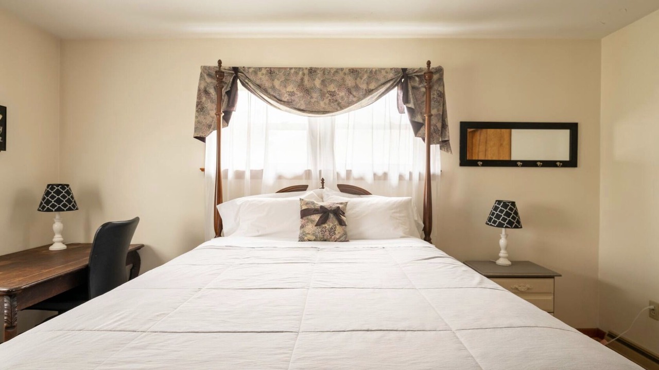 Photo of Bedroom in Paradise