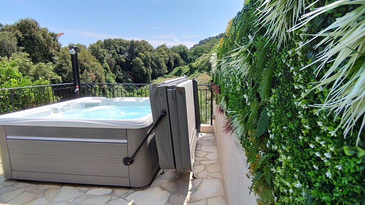 Photo of Outdoor in Montaleigne