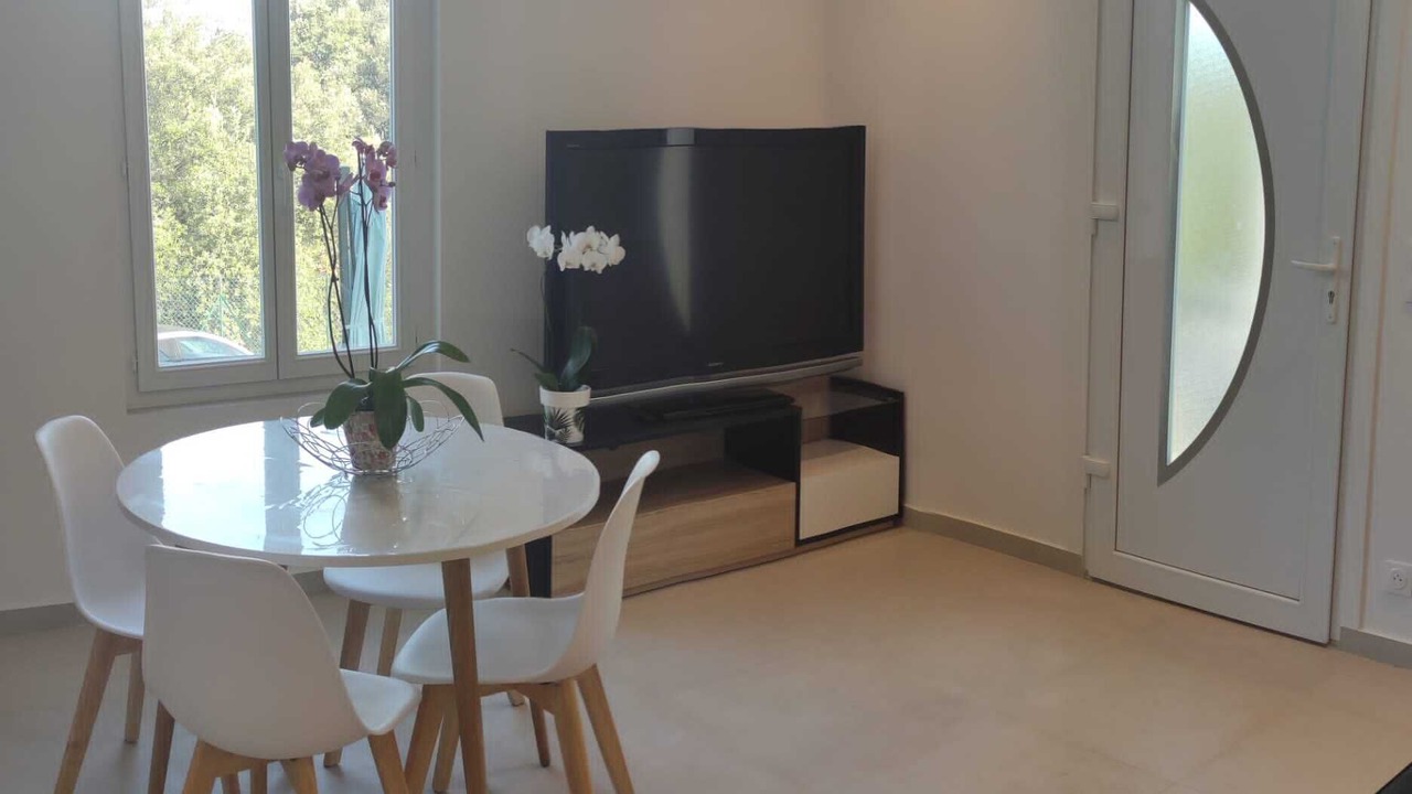 Photo of Others in Montaleigne