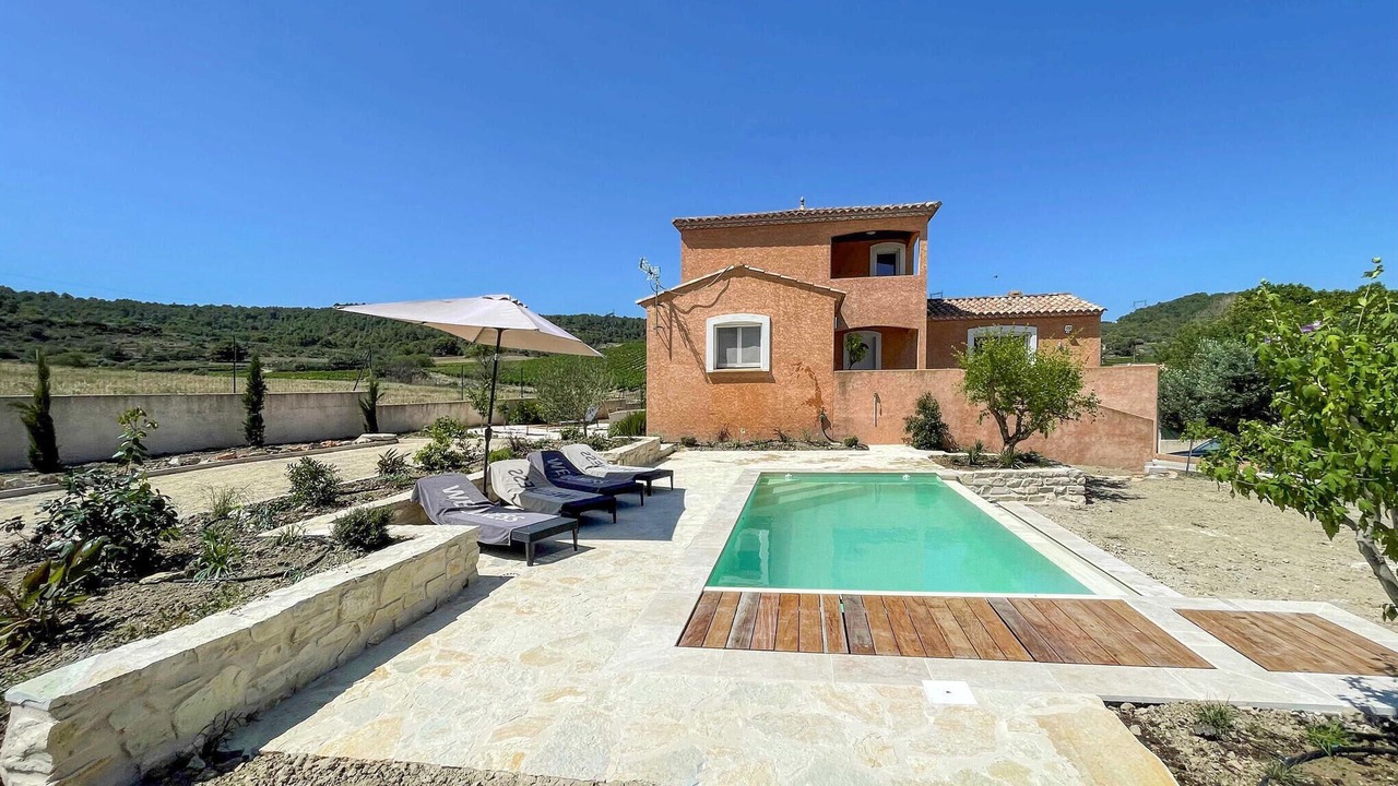 Photo of Outdoor in Cruzy