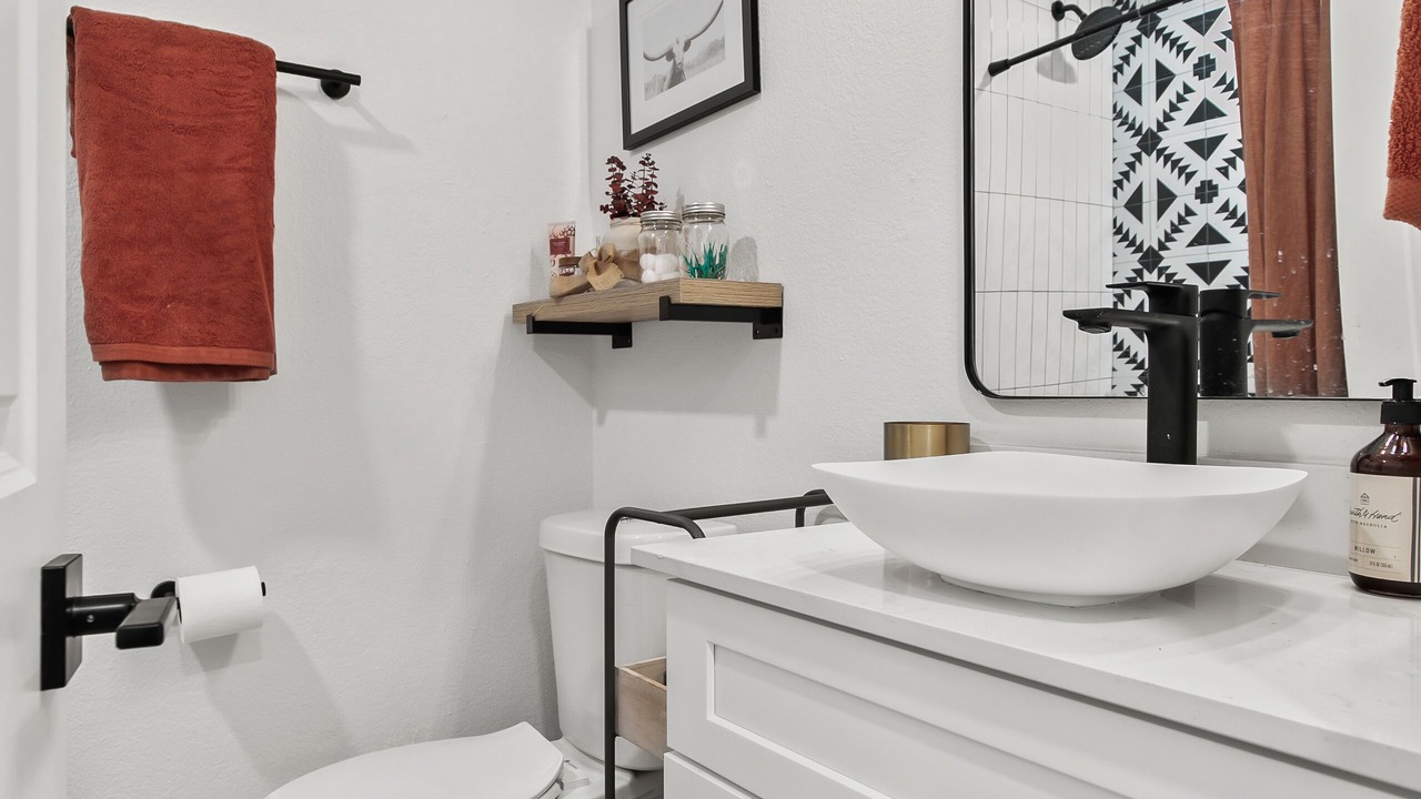Photo of Bathroom in Tanglewood Forest