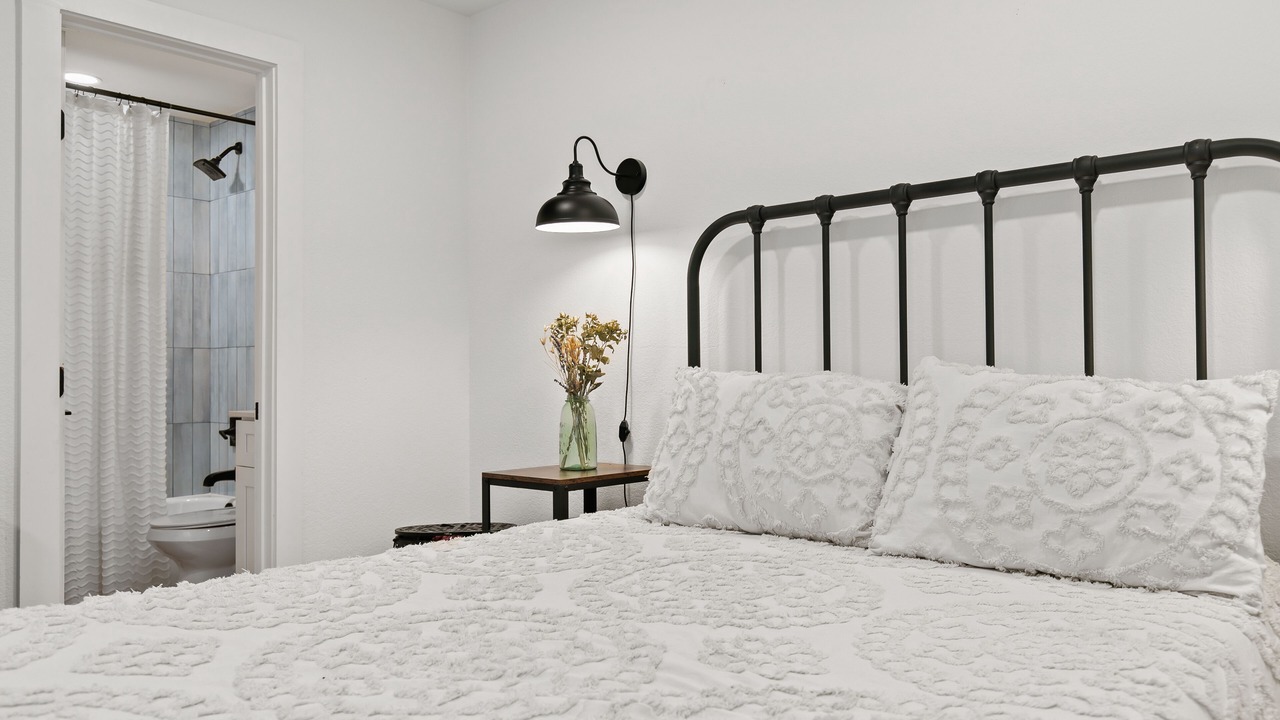 Photo of Bedroom in Tanglewood Forest