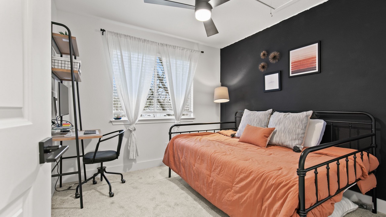 Photo of Bedroom in Tanglewood Forest