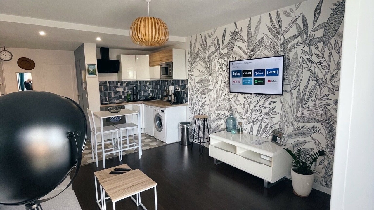 Photo of Livingroom in Saint-Jacques - Saint-Roch