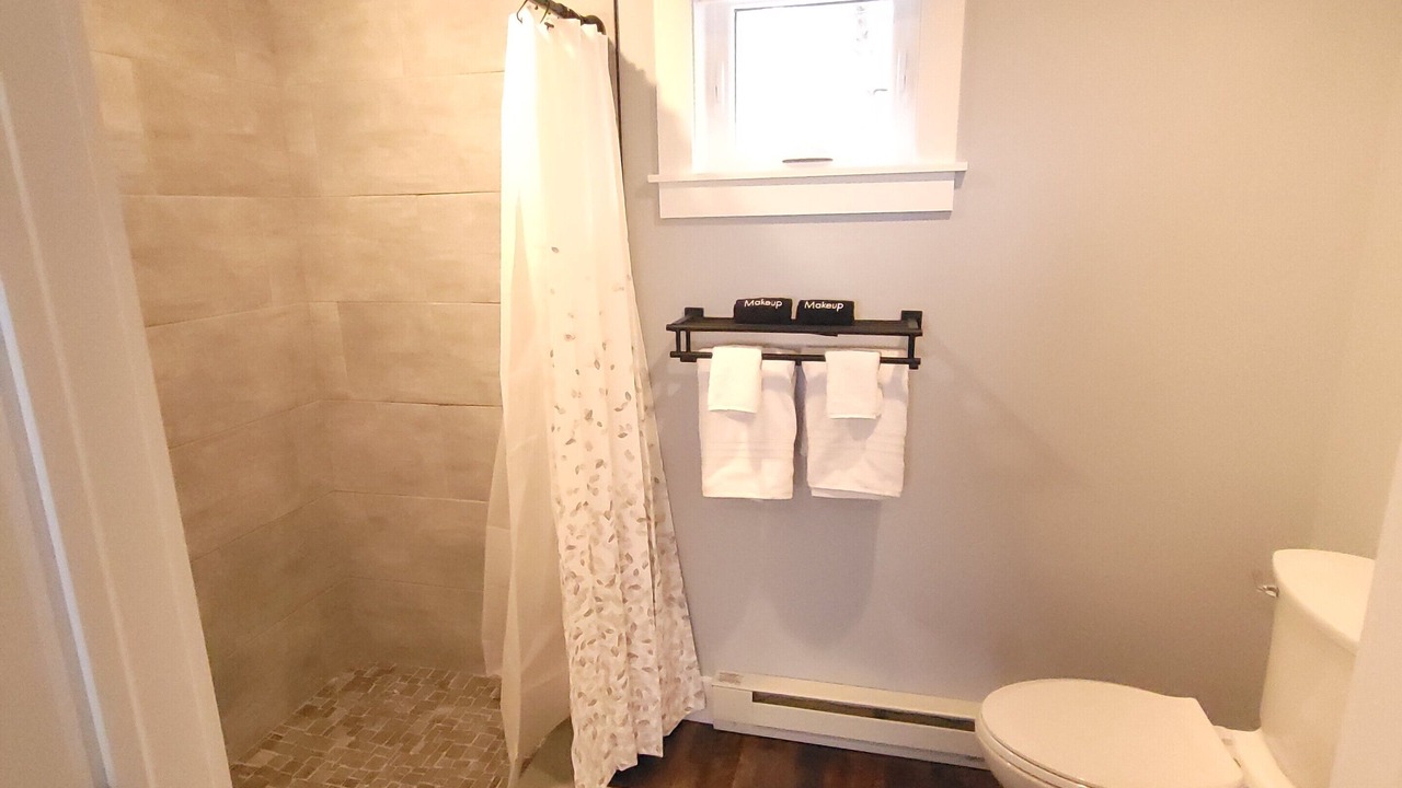 Photo of Bathroom in Watkins Glen