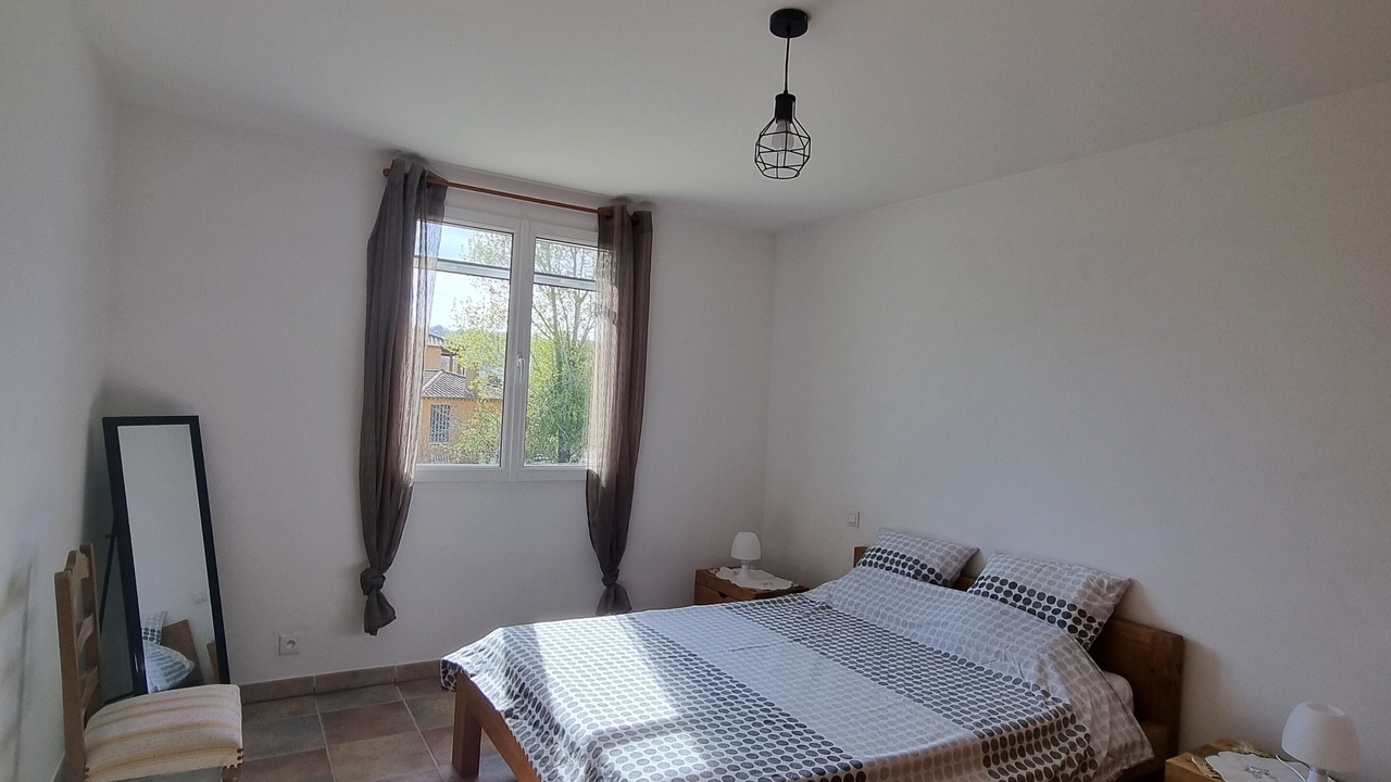 Photo of Bedroom in Saint-Jean-de-Maruejols-et-Avejan