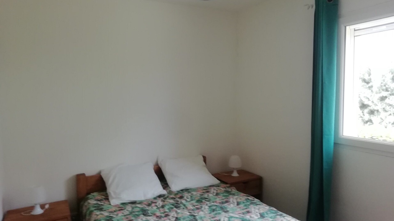 Photo of Bedroom in Saint-Jean-de-Maruejols-et-Avejan