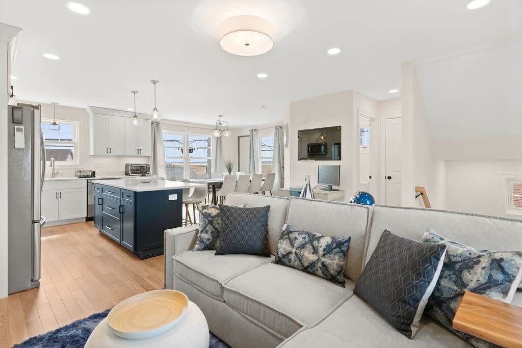 Photo of Livingroom in Hampton