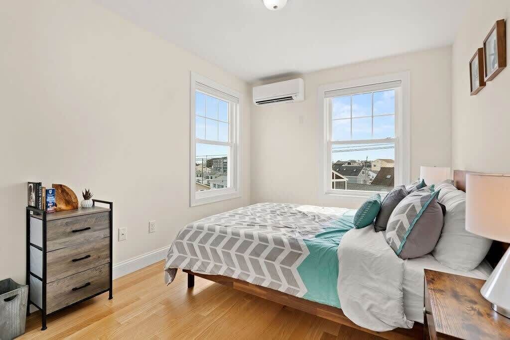 Photo of Others in Hampton