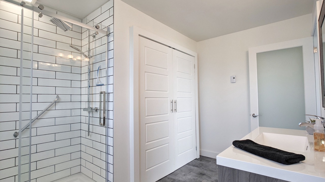 Photo of Bathroom in Caraquet